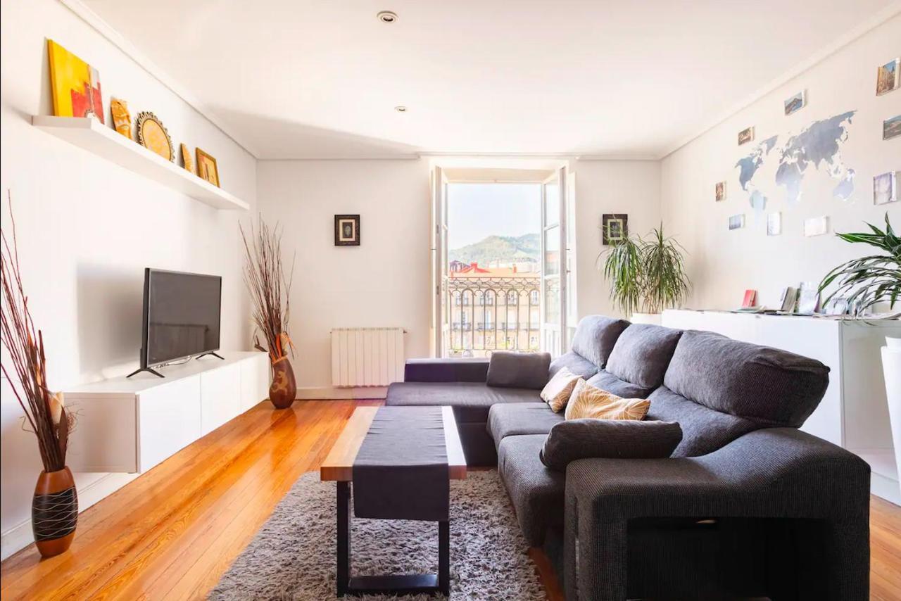 Plaza Nueva Habitaciones Bilbao Luaran gambar